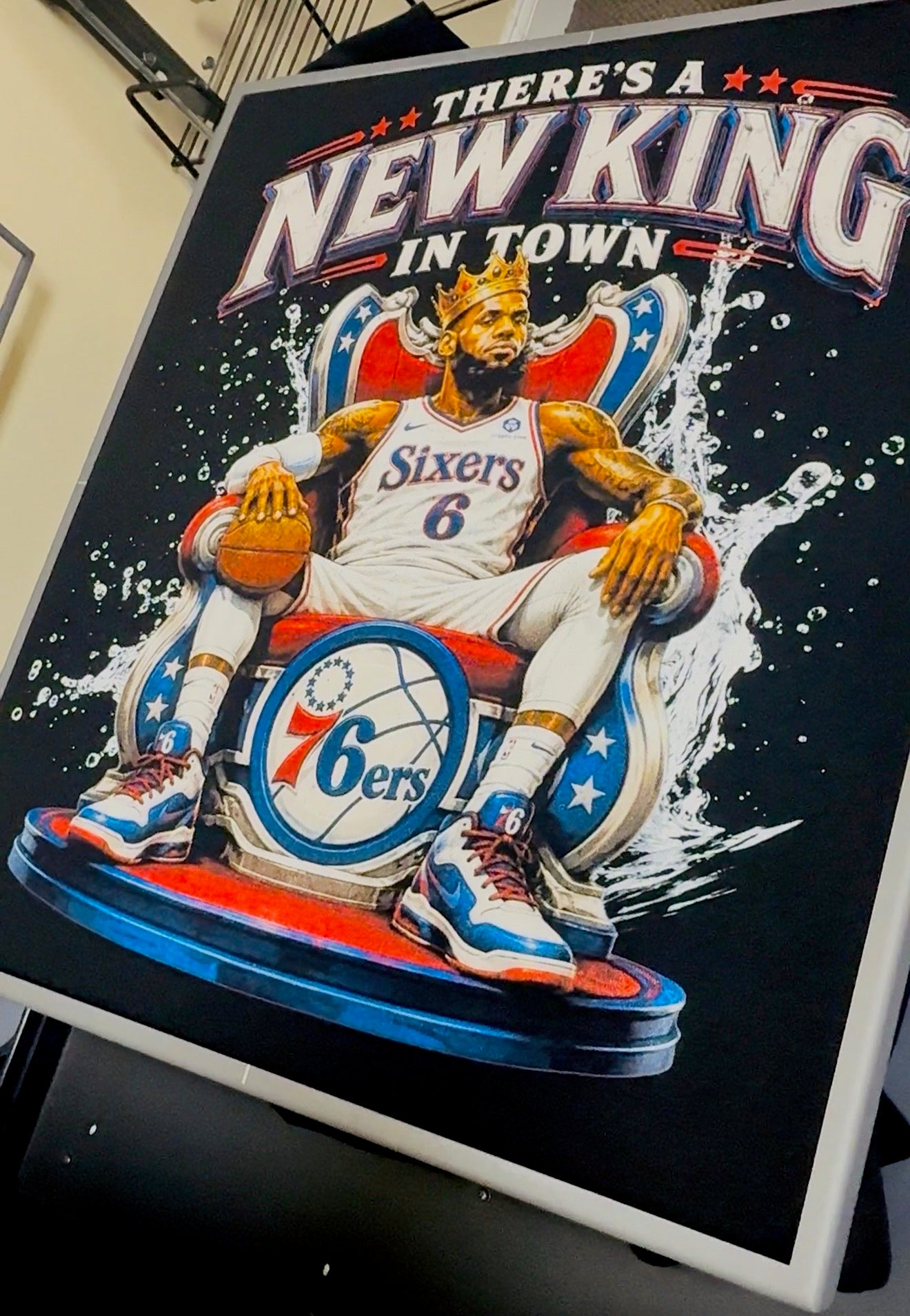 There's a New King in town Philadelphia Sixers - Black